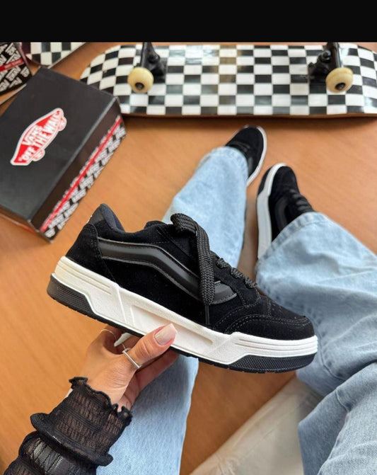 Vans Upload Black